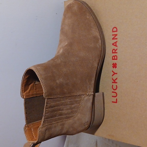 Stunning! Lucky Brand 🍀Suede Boot 👢 10  Stylish! - Picture 13 of 15